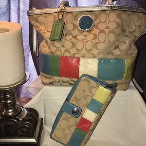 🔥Coach bag & matching wallet!!🔥
